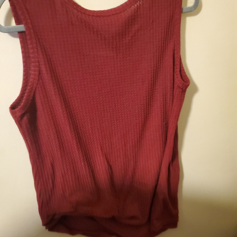 Button down vest - Picture 2 of 2